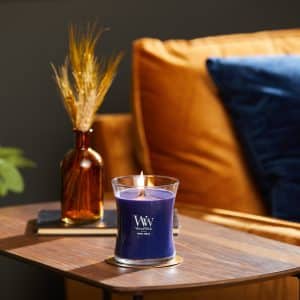 chandelle woodwick hinoki dalhia